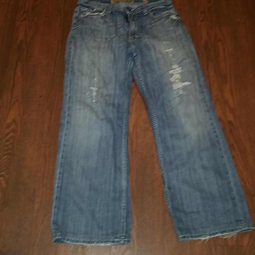 BKE Marshall size 32x28